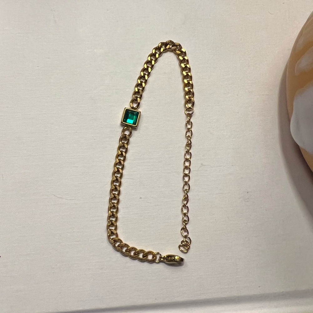 Slide Jewelry Gold Cuban Chain link Bracelet with Green Jewel